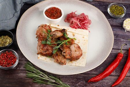 Шашлык из cвинoй шеи