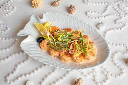 Тигровые креветки жареные в сливочном соусе