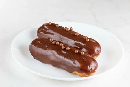 Эклер Шоколадный