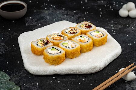 Жареный с камчатским крабом