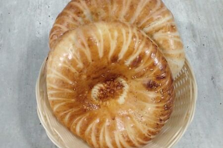 Узбекская лепешка