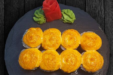 Запечённый ролл с угрём