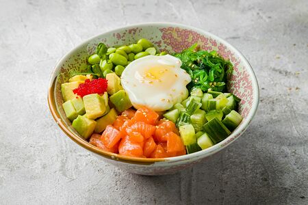 Поке с лососем