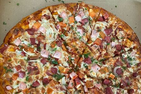 Пицца Мясное ассорти