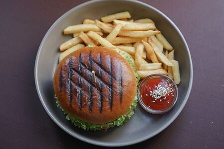 Бургер Тетя Джованни и фри