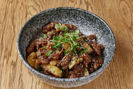 Свинина под тамариндовым соусом