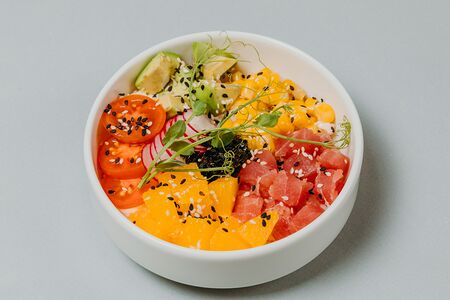 Поке с тунцом