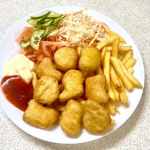 Наггетсы куриные с гарниром