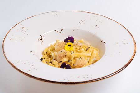 Тальятелле с гребешками