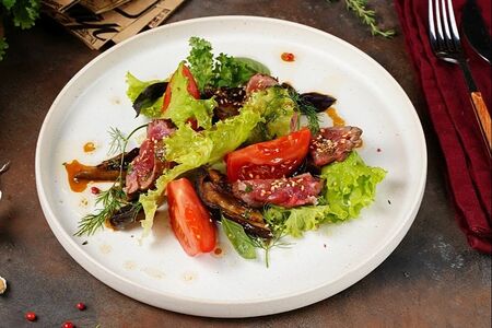 Салат Канибадам