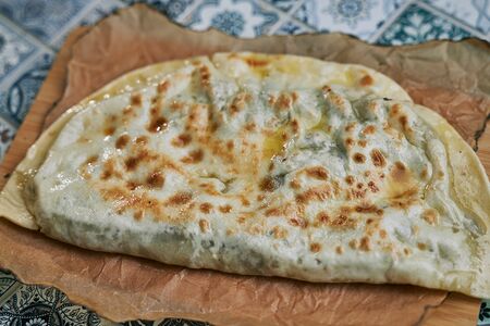 Кутаб с картофелем и сыром