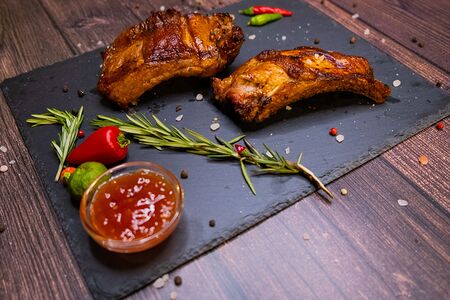 Рёбра свиные