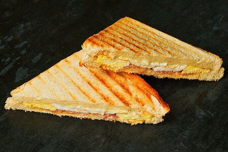 Сэндвич с беконом