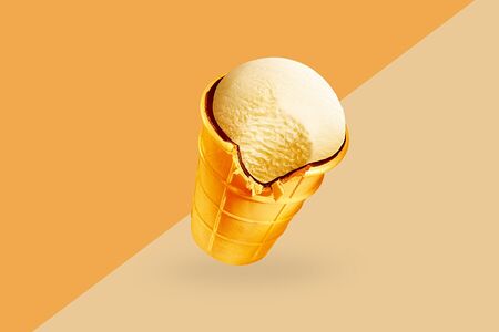 Вафельный стаканчик Золотой стандарт пломбир