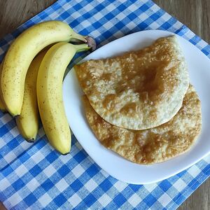 Чебурек с бананом