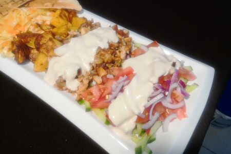 Шаверма на тарелке