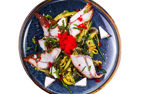 Салат Унаги но маринадо