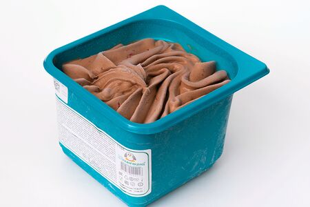 Вишня в шоколаде