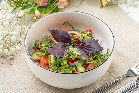 Салат из свежих овощей