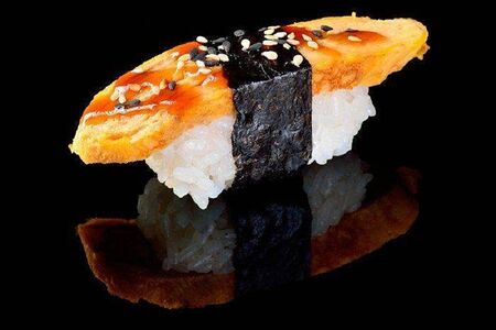 Суши Томаго