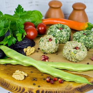 Ассорти из пхали