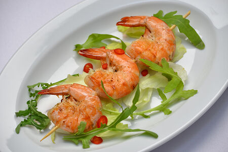 Шашлычок из креветок