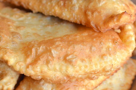 Чебурек с джемом 