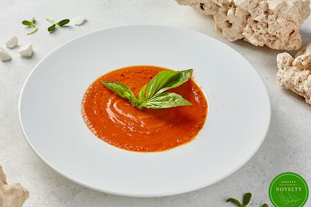 Суп томатный с базиликом