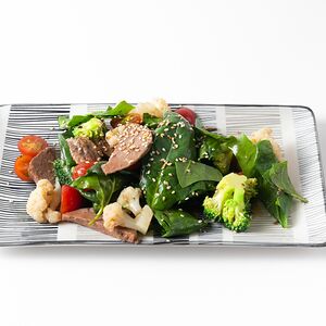 Салат со шпинатом