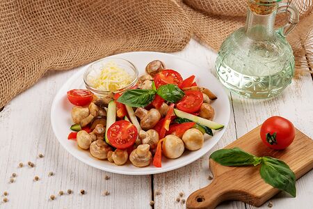 Кингшамп с овощами