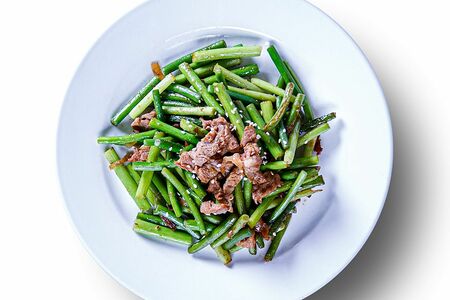 Стрелки чеснока с мясом