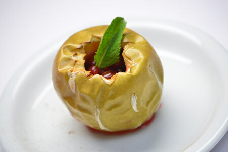 Яблоко запеченное