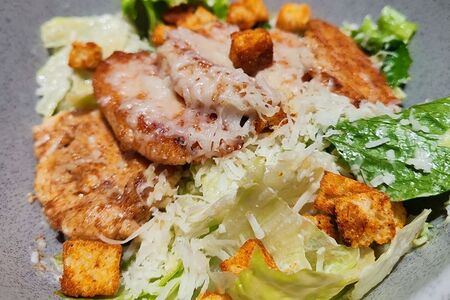 Цезарь с лососем