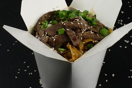 Вок с говядиной