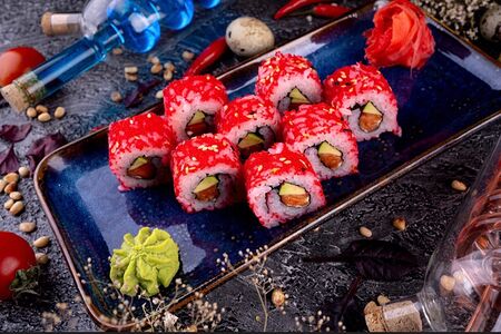 Ролл Калифорния с лососем 8 шт