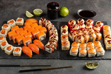 Большая компания