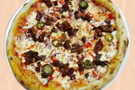 С говядиной