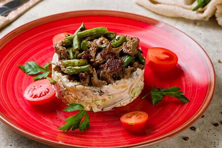 Салат с говядиной