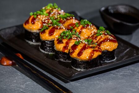 Запеченный Спайси лосось