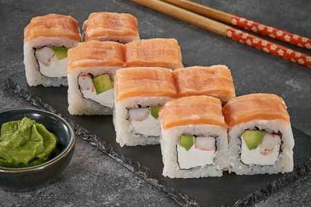 Филадельфия Лайт с креветкой и авокадо