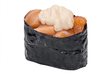 Гункан с лососем