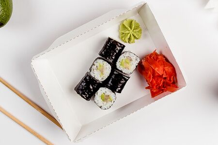 Лайт ролл с авокадо