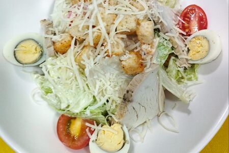 Цезарь с курицей
