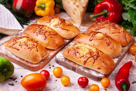 Булочка сырная