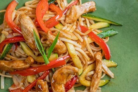 Лапша Рамэн с курицей