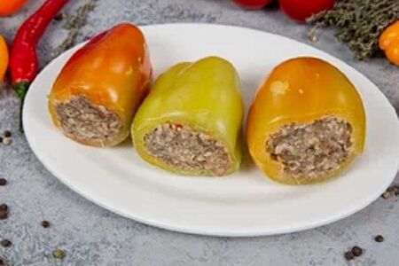 Перцы, фаршированные бараниной