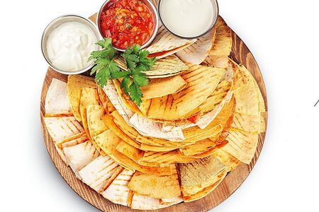 Ассорти кесадилий