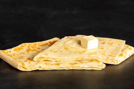 Блин с маслом