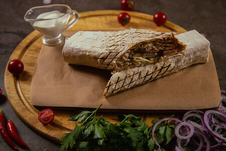 Шаурма на углях с говядиной