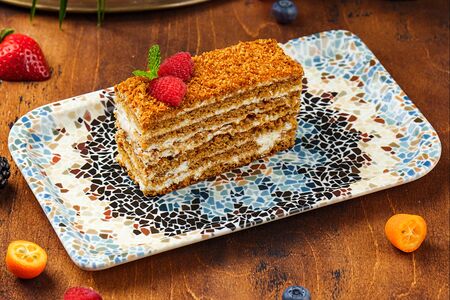 Торт Медовик